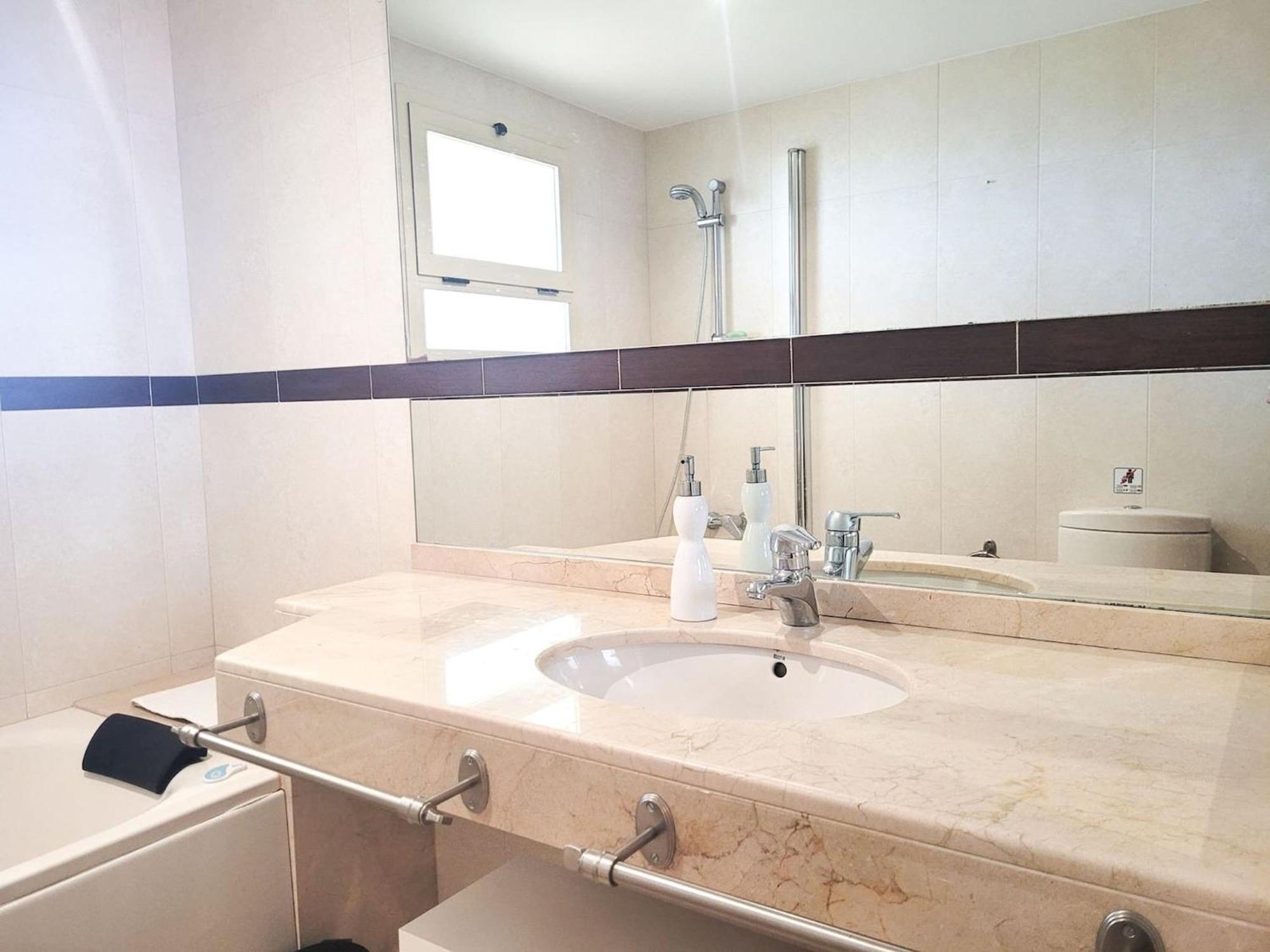 2 Bed 3Rd Floor - Miramar Del Sol Apartment Keflavík Ngoại thất bức ảnh